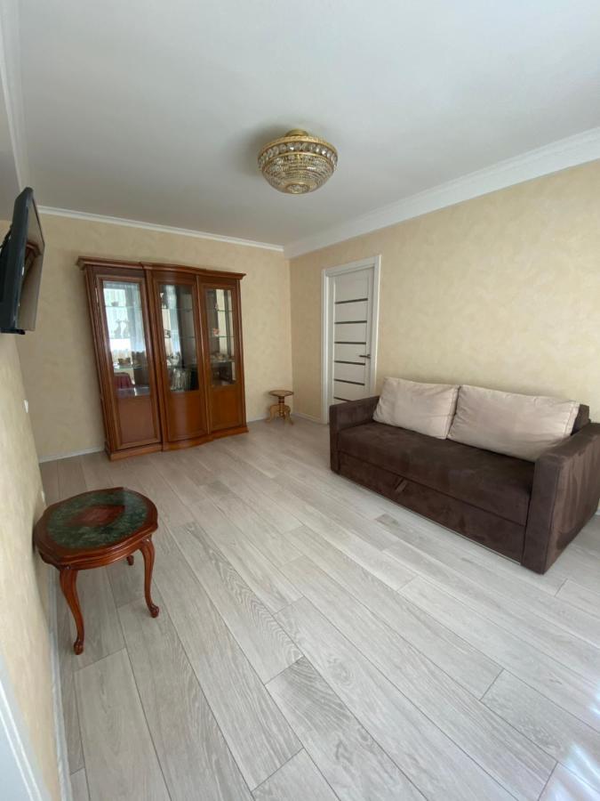 Apartment On Prospiekt Pobiedy 18 Kiev Exteriör bild